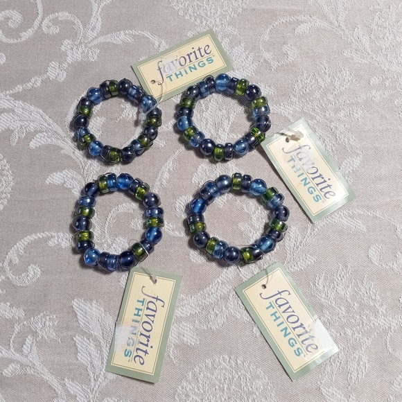 Set of 4 Vintage Wire Wrapped Iridescent Glass Bead Napkin Rings - Picture 2 of 6